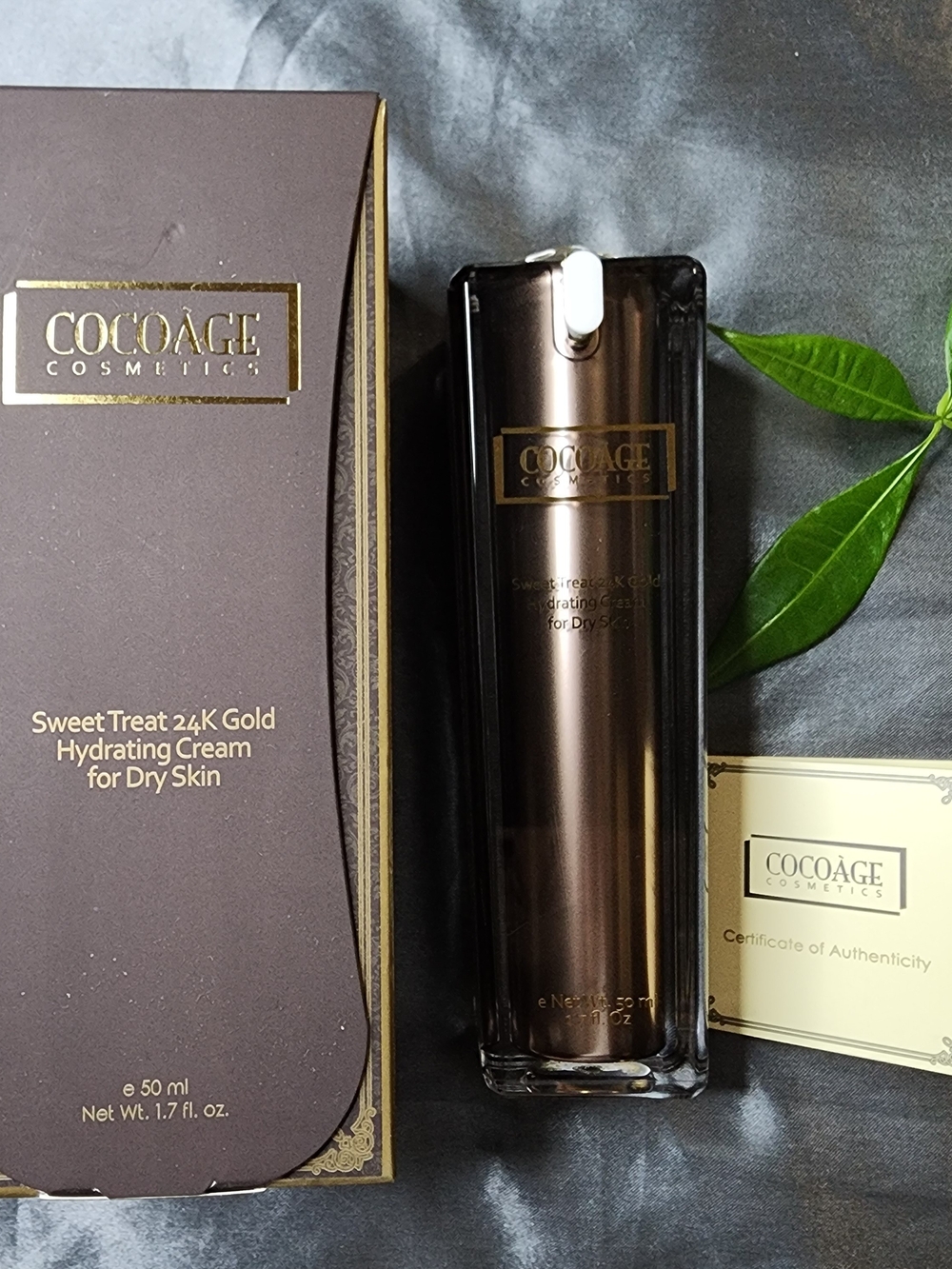 COCOAGE Sweet Treat 24K Gold Hydrating Cream for Dry Skin - NEW- not used